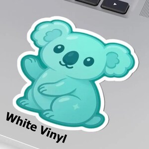 Jelly Critter - Koala Gloom Sticker 3&quot; Kiss-Cut (weißes Vinyl, 3&quot;