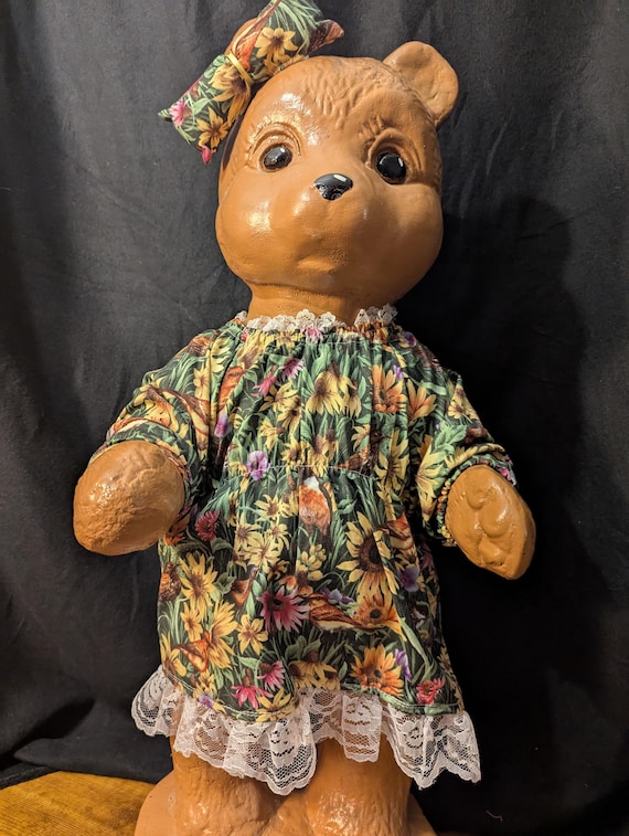 26 Inch Yard Concrete Bear Spring Summer Birds Flowers Dress