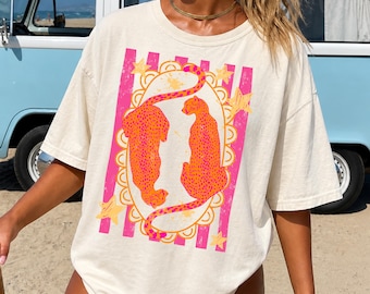 Trendig leopard-png, preppy gepard-sublimeringsdesign, randig skjorta med flickmotiv, boutique-png, sommar-png
