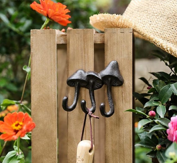 Cast Iron Triple Mushroom Wall Multi Hook – Rustic Farmhouse Coat Hook – Heavy Duty Towel Rack – Vintage Mushroom Decor – Entryway Hook