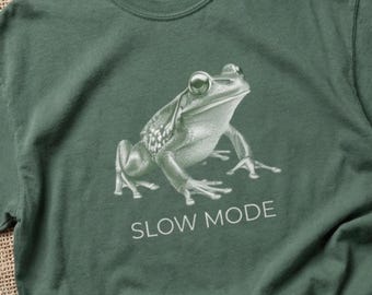 Camiseta minimalista de rana, camiseta con estampado de naturaleza, ropa para un estilo de vida tranquilo.