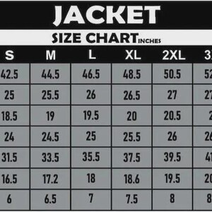 Puede incluir: Tabla de tallas de chaquetas en blanco y negro, en pulgadas. La tabla incluye medidas de pecho, largo de espalda, hombro, manga, cadera, b&iacute;ceps y pu&ntilde;o, desde la talla S hasta la 5XL.