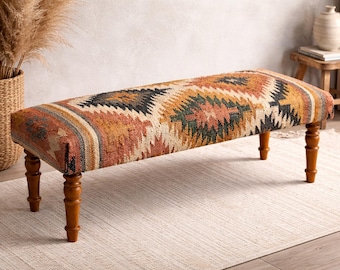 Banco Kilim hecho a mano, otomana tapizada para recibidor, banco de dormitorio estilo bohemio con patas de madera tallada, asiento con alfombra tribal, decoración del suroeste para el hogar.