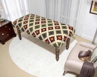 Tapetes de lã e juta artesanais para entrada, móveis, banco para piano, pufe, móveis e decoração artesanais.