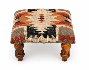 Banqueta de lã estilo vintage com estampa Kilim | Puff estilo fazenda com estampa asteca | Banqueta baixa feita à mão, cadeira de madeira para penteadeira, pufe