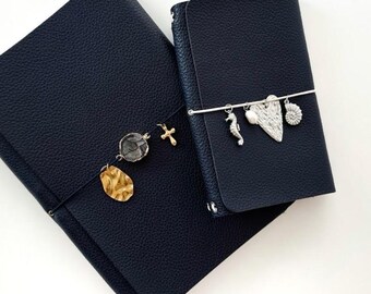 NAVY BLUE, Textured, Trifold Customizable Leather Journal A5 and A6, refillable notebook cover