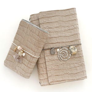 BEIGE CROC Effect - Trifold Customizable Leather Journal A5 and A6, refillable notebook cover