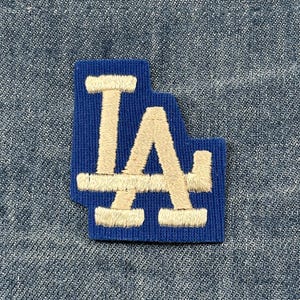 La dodgers collectable patch: iron-on blue & white - vintage baseball accessory