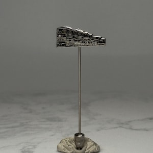 Steam Locomotive Stick Pin: Silver Tone - Railroad Era Accessory