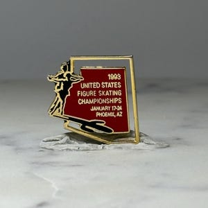RARE ANCIENNE BOUTONNIÈRE insigne Prémilitaire armée de l'air EUR 5,00 RARE ANCIENNE BOUTONNIÈRE insigne Prémilitaire armée de l'air EUR 5,00