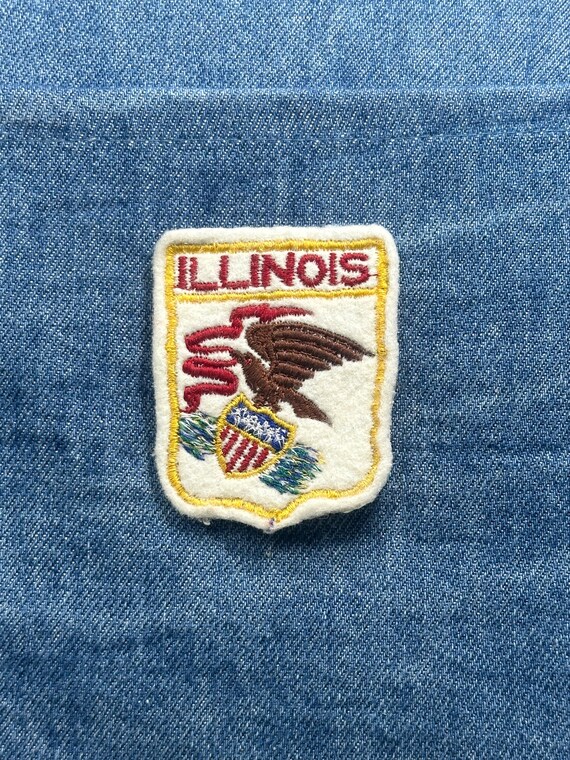 Illinois Collectable Patch: Gold Border Shield - … - image 1