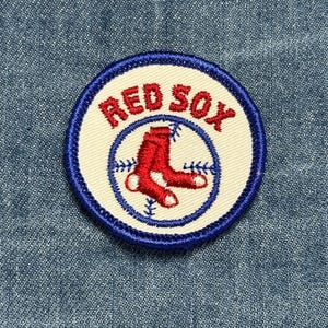 Red sox sew on patch: classic red/blue - vintage mlb accessory