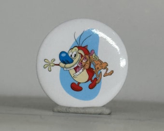 Vintage ren & stimpy button pin: classic cartoon white round - 90s nostalgia accessory