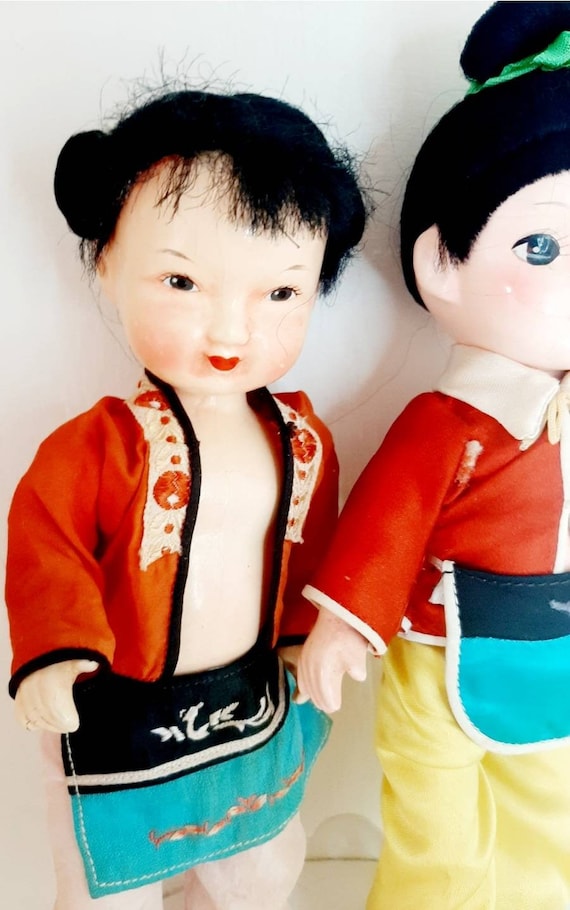 Chinesisches Cheongsam-Kostüm Für 30 Cm Puppen – Inkl. Stirnband, Ohne Puppe