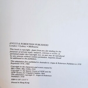 Puede incluir: Una p&aacute;gina de copyright en blanco y negro con el texto "ANGUS & ROBERTSON PUBLISHERS" y "London * Sydney * Melbourne". El texto incluye informaci&oacute;n sobre derechos de autor y detalles de publicaci&oacute;n.