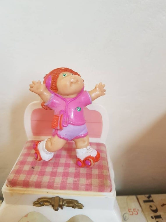 redhead cabbage patch