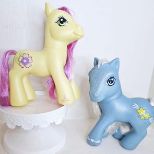 Vintage G3 My Little Pony Royal Bouquet Starbeam lot of two ponies Yellow blue shimmer flower star cutie marks instant collection