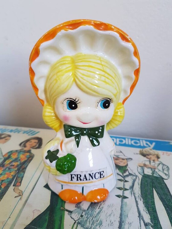 Big Eyes Little Girl France Orange Bonnet Vintage Naito Rune Style Ceramic Money Box Japan Kitsch Nursery Decor 1960!   s - 