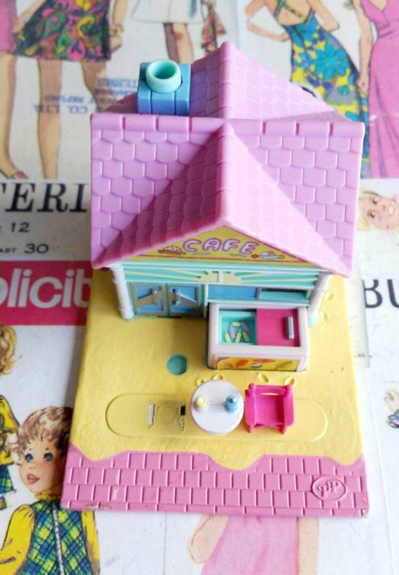 polly pocket dollhouse