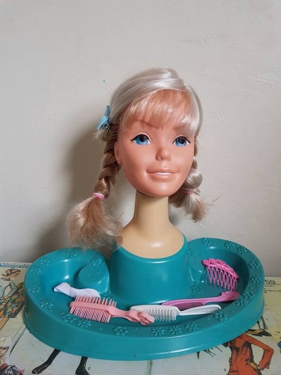 barbie styling head 1970s