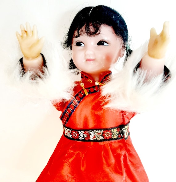 Vintage Chinese Doll Girl Tourist Souvenir Kitsch Traditional