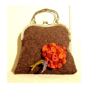 Charming elegant bag with romantic flowers image 1