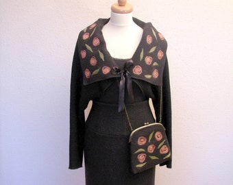 Eleganter schiefergrauer, Boucle Wollbolero Rock und Tasche mit Rosen