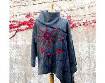 Grauer asymmetrischer Poncho-Pullover mit Wasserfallausschnitt