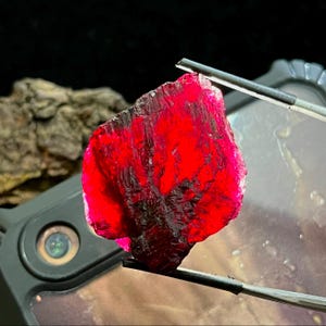 95.00Cts Large Raw Natural Garnet stone 100% natural red garnet rough stone untreated January birthstone healing crystal good quality garnet