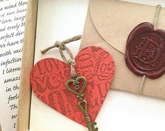 Romantic 6 month anniversary gift for girlfriend/boyfriend. Personalized love message & Recycled handmade paper 'Key to my Heart' card