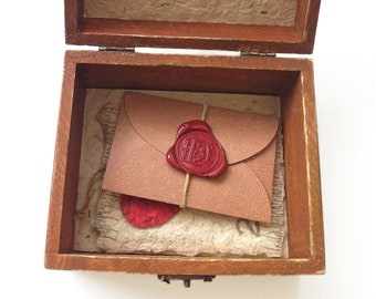 Romantic 1st anniversary gift for husband, wife. Sentimental one year marriage present, Wedding day gift, Personalized letter & Unique card