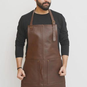 Handmade Brown Leather Woodworking Apron – Durable Workshop Gear for Craftsmen – Ideal for Chef, BBQ, Butcher, Barber, Blacksmith