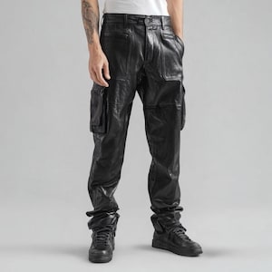 Pantalon motard en cuir véritable noir pour hommes - Pantalon moto avec poches cargo sur les cuisses - Équipement moto coupe slim