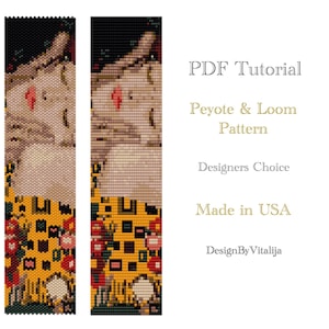 Könnte beinhalten: Ein PDF-Tutorial zum Herstellen eines Perlenarmbands mit Peyote-Stich oder Weben auf einem Webrahmen. Das Bild zeigt eine Nahaufnahme des fertigen Armbands, das ein farbenfrohes Design zeigt, das vom berühmten Gemälde "Der Kuss" von Gustav Klimt inspiriert ist. Der Text "PDF Tutorial", "Peyote & Loom Pattern", "Designers Choice", "Made in USA" und "DesignByVitalija" ist ebenfalls sichtbar.