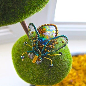 Beaded Bug Tutorial Embroidered Bug PDF Bee Brooch Fly Brooch PDF Document Digital image 5