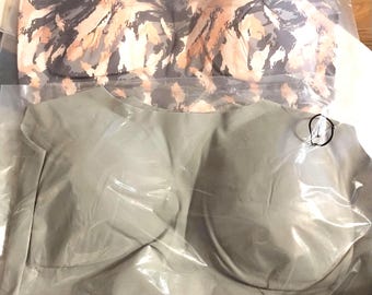 Women’s Seamless Bandeau Bra 2-Pack – Gray & Pink Camo Strapless Padded Tube Top | New in Package | Stretchy Comfort Fit