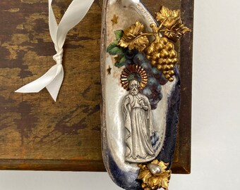wine country art. religious nicho art with saint. nothern california found object assemblage.  mussel shell folk art. one of a kind original