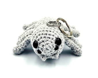 Crochet Spider Keychain: Handmade Amigurumi Bag Charm