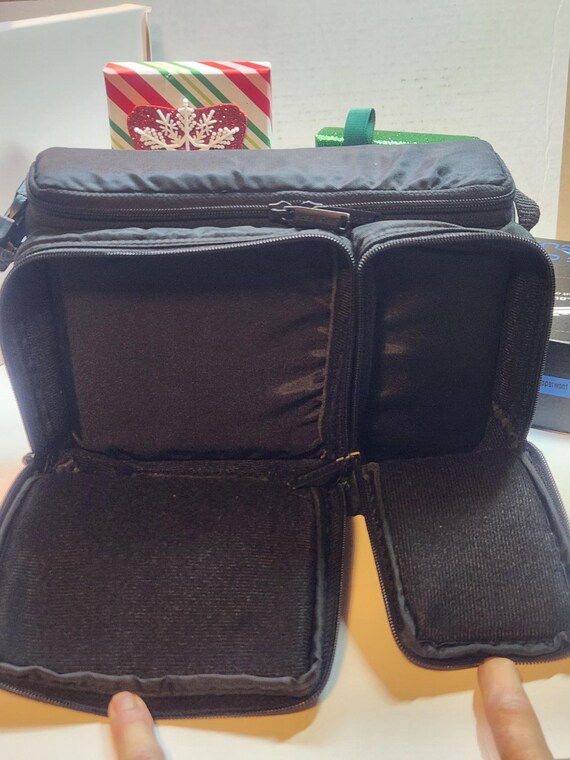 Vintage Case Logic Portable CD Player Soft Carry … - image 4