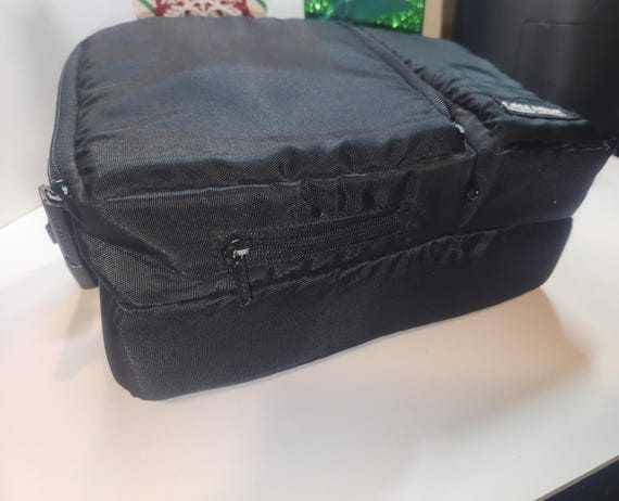 Vintage Case Logic Portable CD Player Soft Carry … - image 10