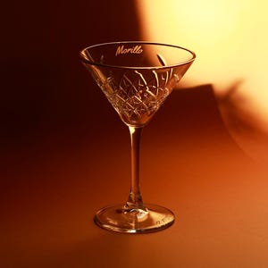 Personalized Crystal Martini Glass – Art Deco Engraved Cocktail Glass
