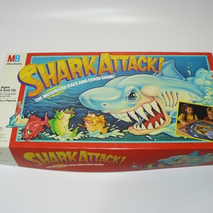 SHARK ATTACK! 1988 Motorized Board Game Works!