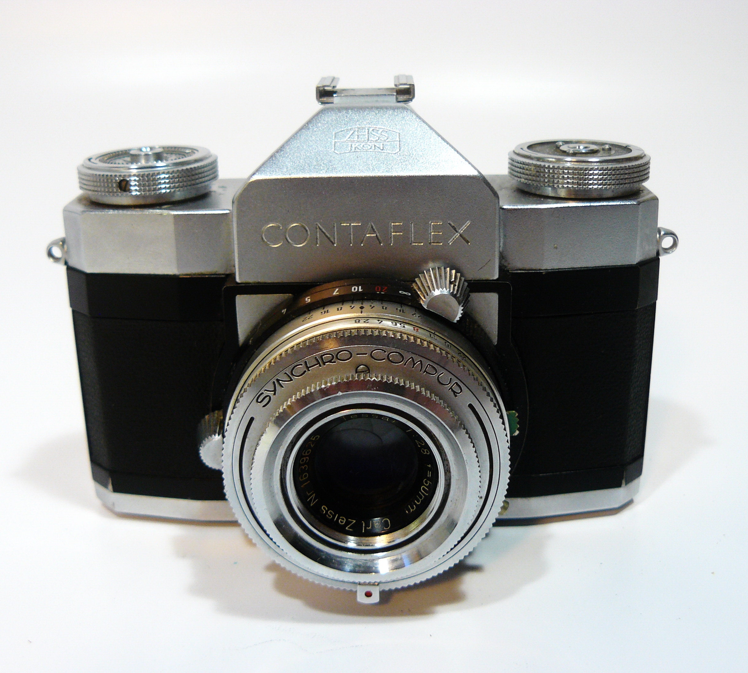 Carl Zeiss Ikon Contaflex 35mm Camera Synchro Compur 50mm Tessar 1