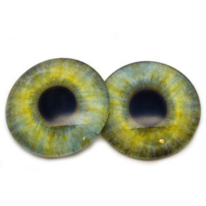 thumbnail image 2 of Bright Green Human Glass Eyes – Handmade Glass Eyes 2 of 14