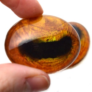 Golden Yellow Realistic Oval Horse Glass Eyes Sizes 13mm x 18mm, 18mm x 25mm, 30mm x 40mm Art Doll Eyes Animal Jewelry Sculpture Making