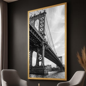 Black and White Manhattan Bridge Canvas, Urban Architecture Wall Art, New York City Landmark Canvas, Industrial Steel Bridge Print, Modern