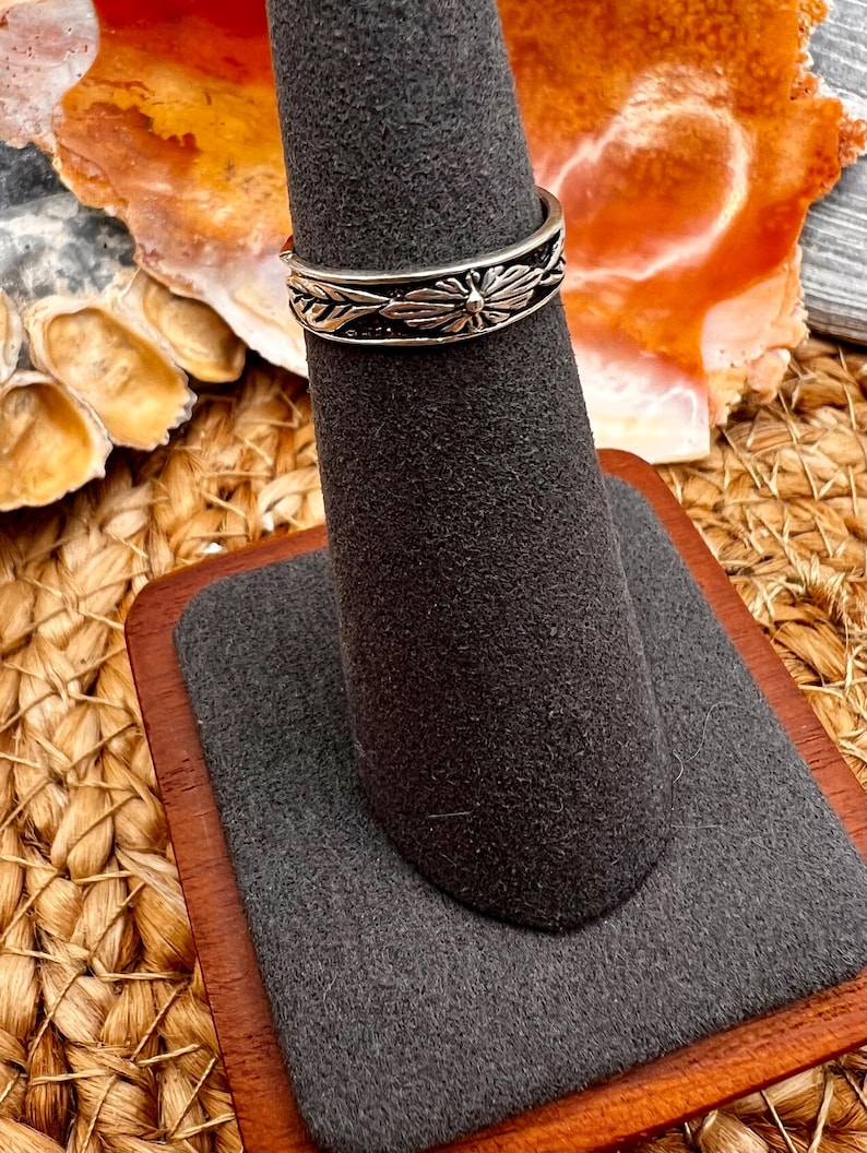 Solid Sterling Silver Adjustable Toe Ring/Irish Knot, Reversible, Leaf & Claddagh Designs/WANDERLIGHT COLLECTION ANTIQUED LEAF