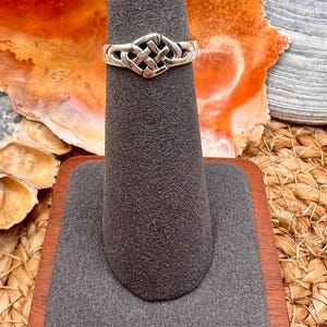Solid Sterling Silver Adjustable Toe Ring/Irish Knot, Reversible, Leaf & Claddagh Designs/WANDERLIGHT COLLECTION IRISH KNOT