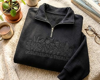 Besticktes Sweatshirt mit Viertelreißverschluss: Ergotherapie, Blumenmuster, OT Ton-in-Ton