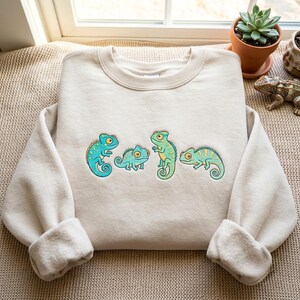 Embroidered Gecko Sweatshirt, Monochromatic Lizard T-Shirt, Reptile Lover Apparel